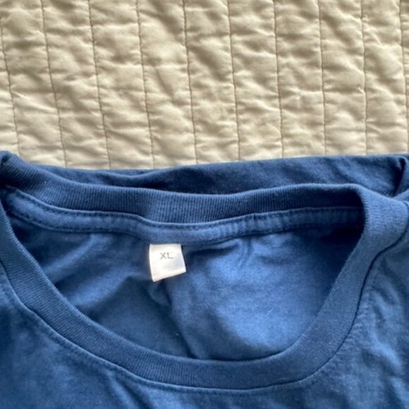 Tee - Picture 3 of 4